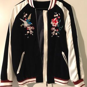 Velvet embroidered jacket